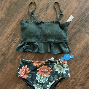 Cupshe high waisted ruffle bikini